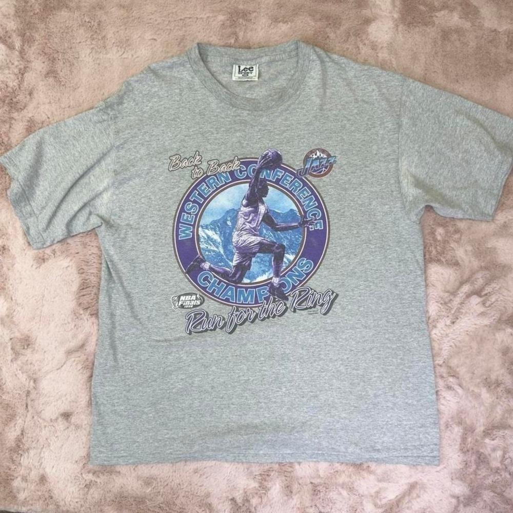 Vintage 90s Utah Jazz NBA graphic tee, Lee‎ sport, basketball T, spring